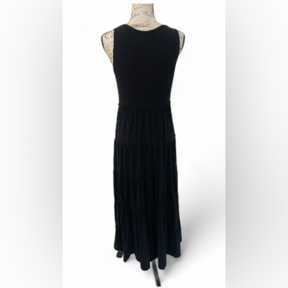 Peter Nygård Black Sleeveless Maxi Dress Size M 89% cotton, 6% rayon, 5% spandex - Picture 5 of 5